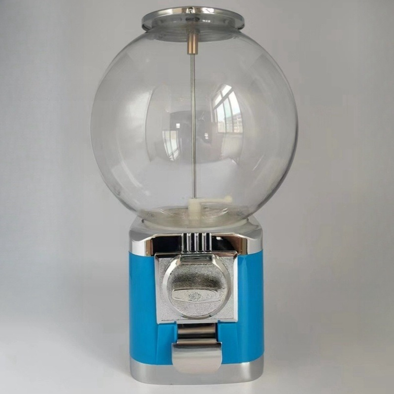 آلة بيع كرات العلكة اليدوية ال - مراجعة Capsule Toy Gashapon وسعره